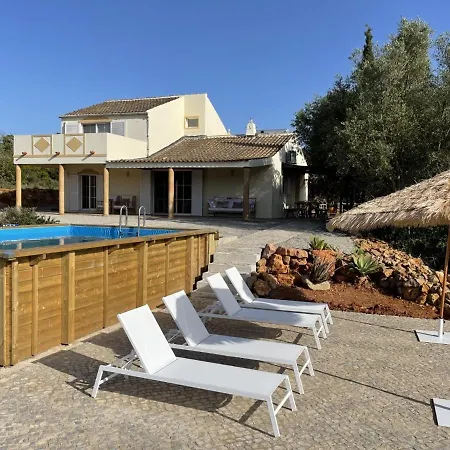 Casa Colinas Roxas By Portucasa *