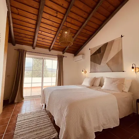 Casa Colinas Roxas By Portucasa *